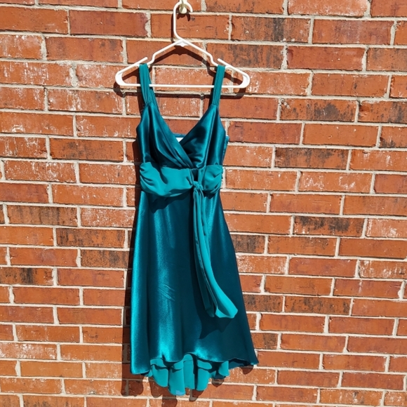 David's Bridal Dresses & Skirts - Davids Bridal Bridesmaid dress/wedding guest dress